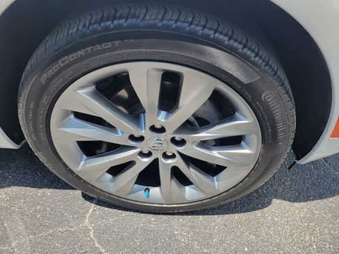 Certified 2023 Buick Envision Avenir AWD/4WD image 44