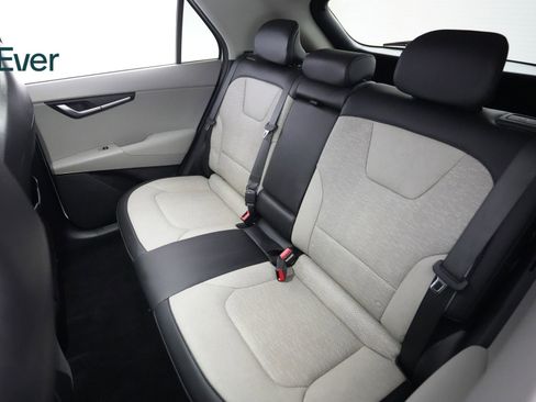 Used 2023 Kia Niro Wave FWD image 24