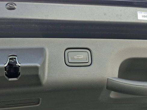 Used 2026 Hyundai Kona Limited image 33