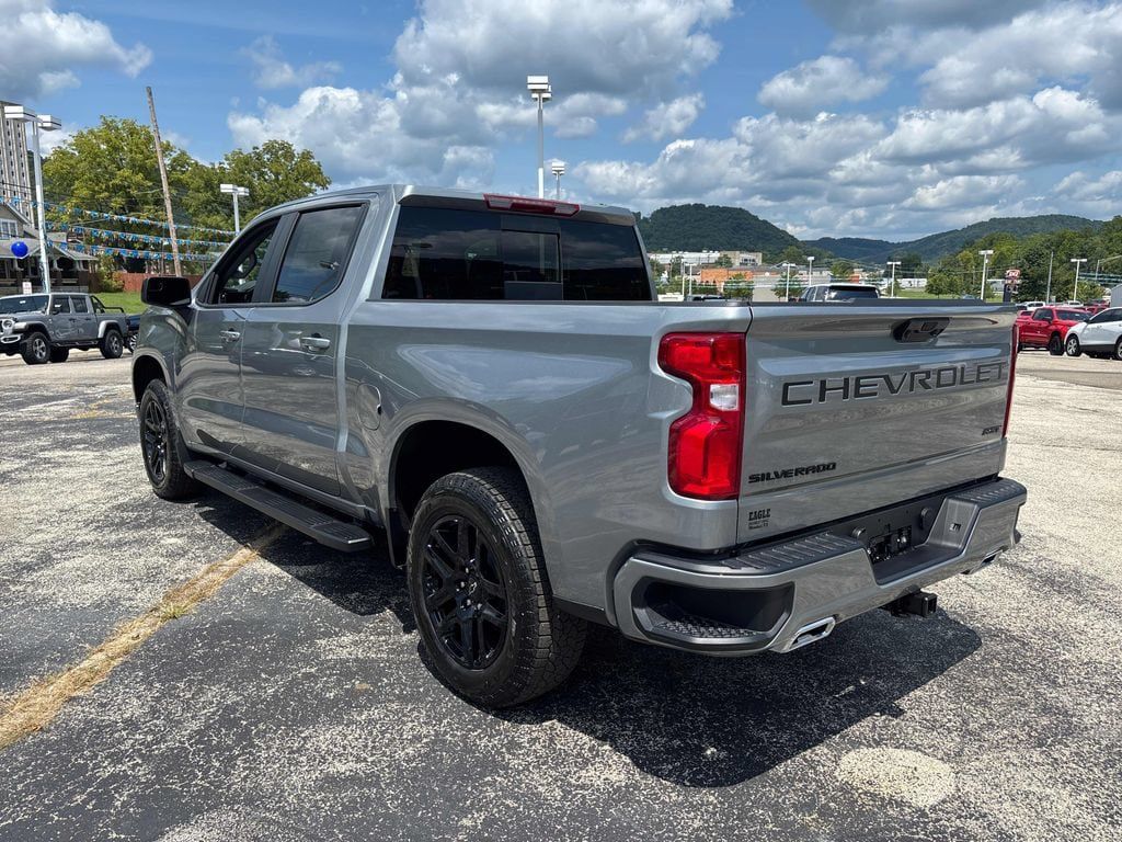 New 2026 Chevrolet Silverado 1500 RST w/ Convenience Package II AWD/4WD image 3