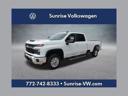 Used 2025 Chevrolet Silverado 2500 LT w/ Convenience Package