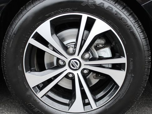 Certified 2020 Nissan Sentra SV w/ Electronics Package image 10