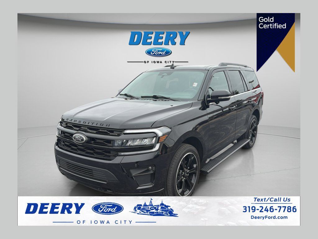 Used 2023 Ford Expedition Limited AWD/4WD image 1