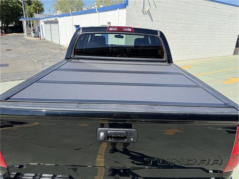 Used 2014 Toyota Tundra SR5 w/ TRD Off Road Package image 17