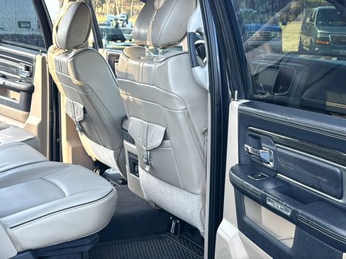 Used 2018 RAM 1500 Limited image 10