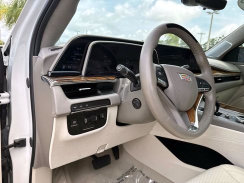 Used 2024 Cadillac Escalade Sport Platinum RWD image 20