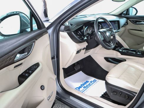 Used 2021 Buick Envision Avenir image 3
