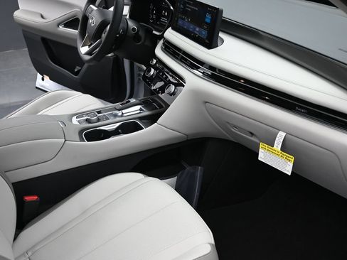 New 2026 INFINITI QX60 Luxe w/ Cargo Package AWD/4WD image 19