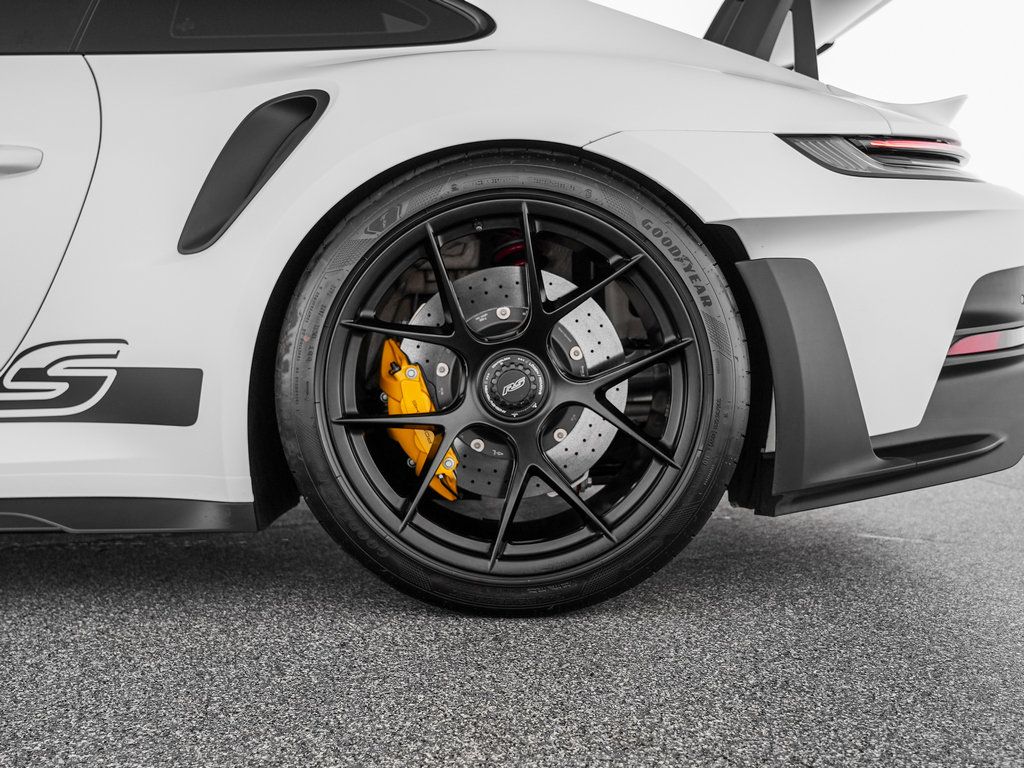 Used 2025 Porsche 911 GT3 RS RWD image 35
