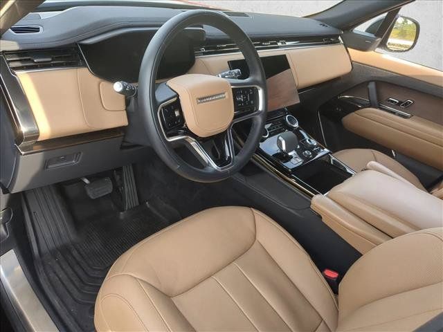 Used 2023 Land Rover Range Rover Sport SE AWD/4WD image 11
