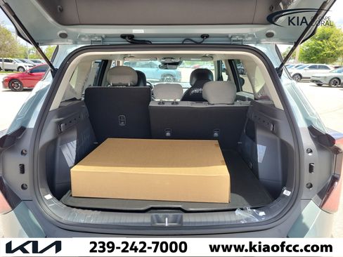 New 2027 Kia Seltos S FWD image 10