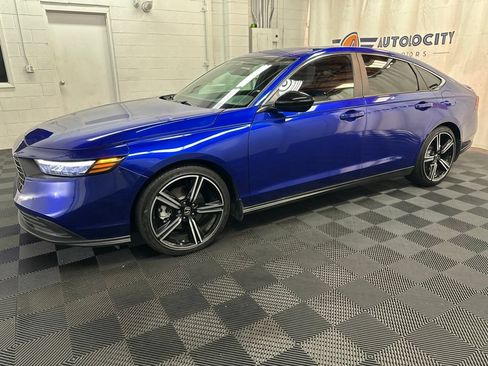 Used 2024 Honda Accord Sport image 5