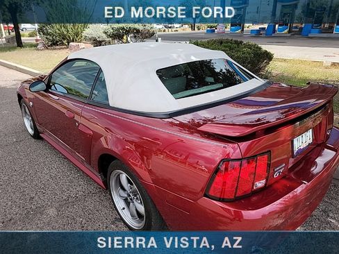 Used 2004 Ford Mustang GT RWD image 3