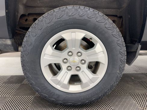 Used 2018 Chevrolet Silverado 1500 LTZ Z71 w/ LTZ Plus Package image 12