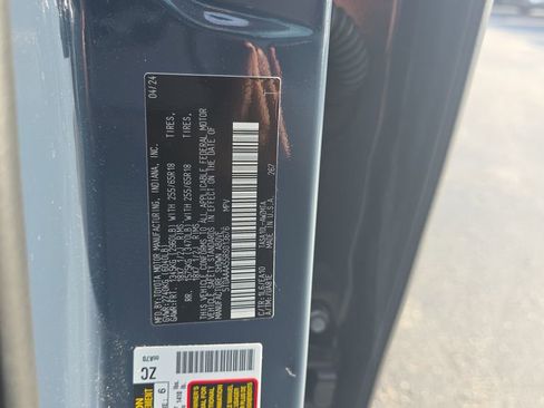 Used 2024 Toyota Grand Highlander FWD image 27