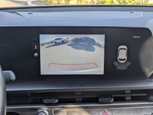 Used 2023 Kia Telluride S image 21