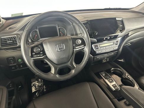 Used 2022 Honda Pilot Touring image 23