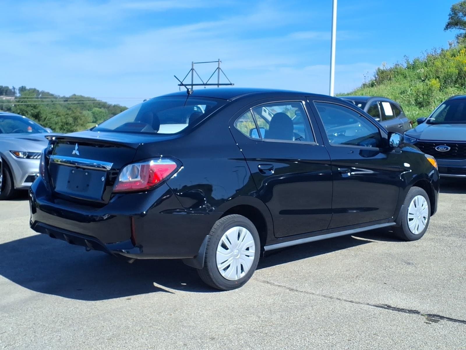 Used 2024 Mitsubishi Mirage G4 LE FWD image 3