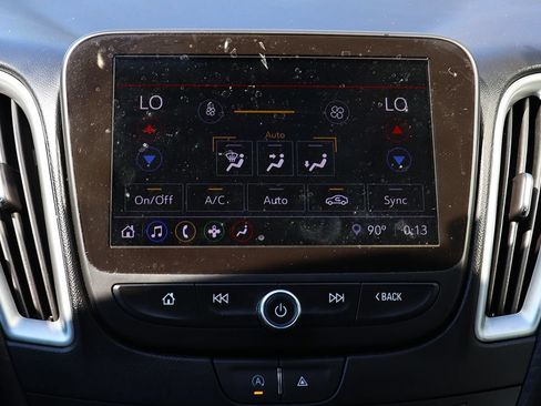 Used 2023 Chevrolet Malibu LT FWD image 48