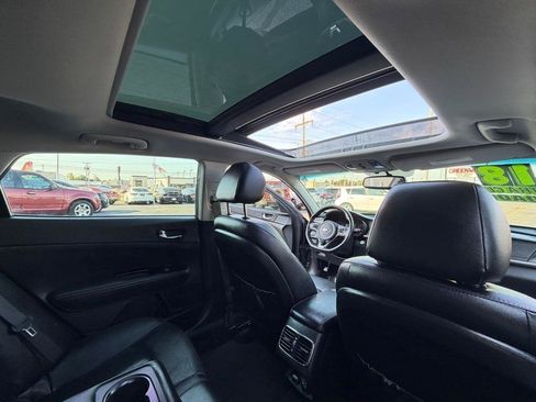 Used 2018 Kia Optima SX FWD image 17