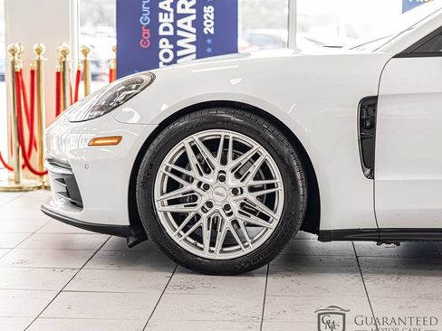 Used 2018 Porsche Panamera 4 AWD/4WD image 7