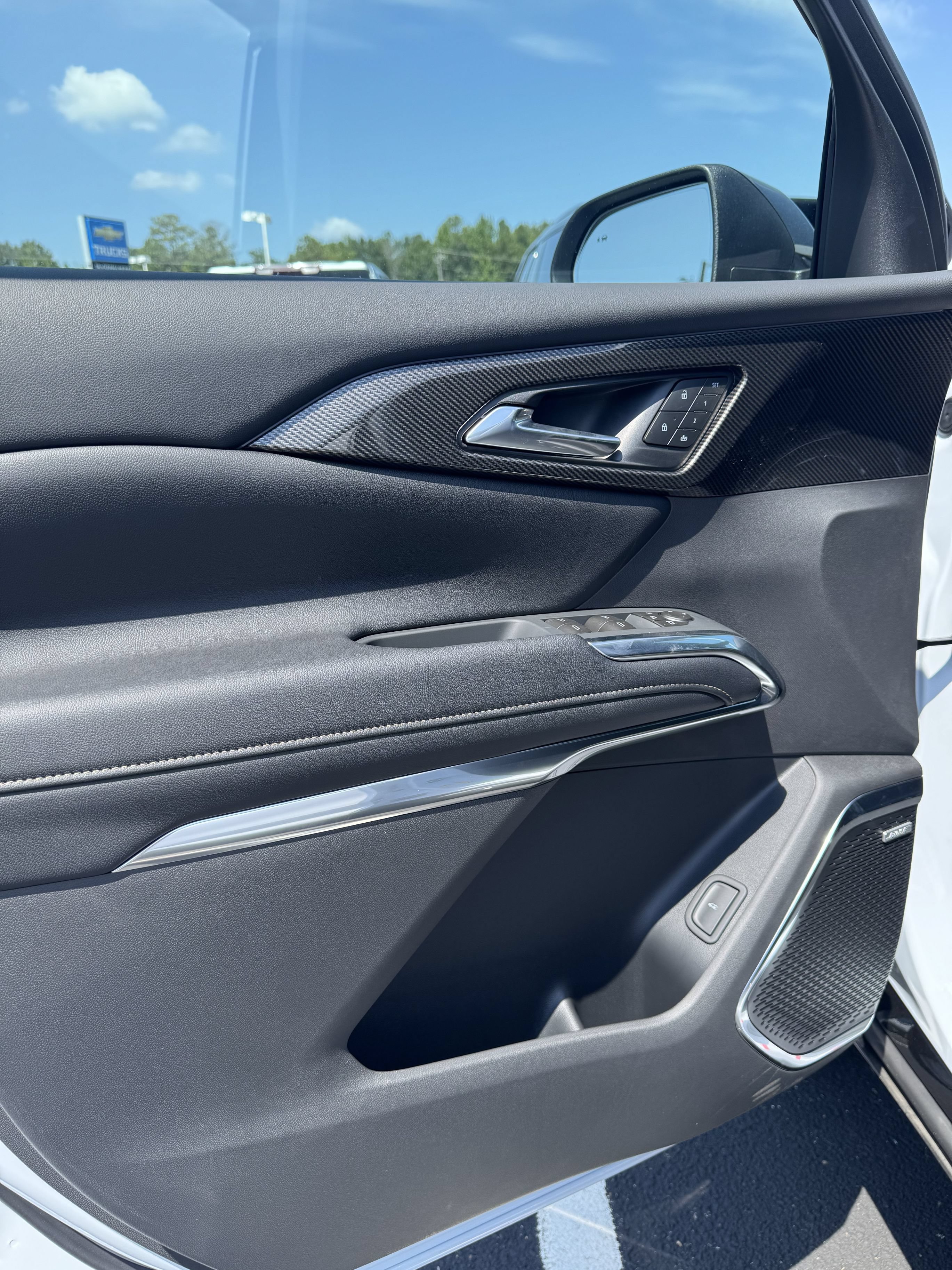 New 2026 Chevrolet Traverse High Country FWD image 9