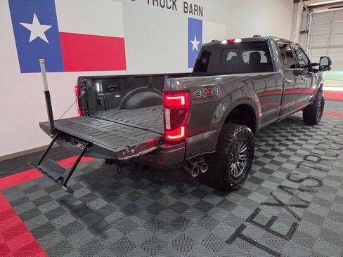 Used 2020 Ford F350 Platinum image 27