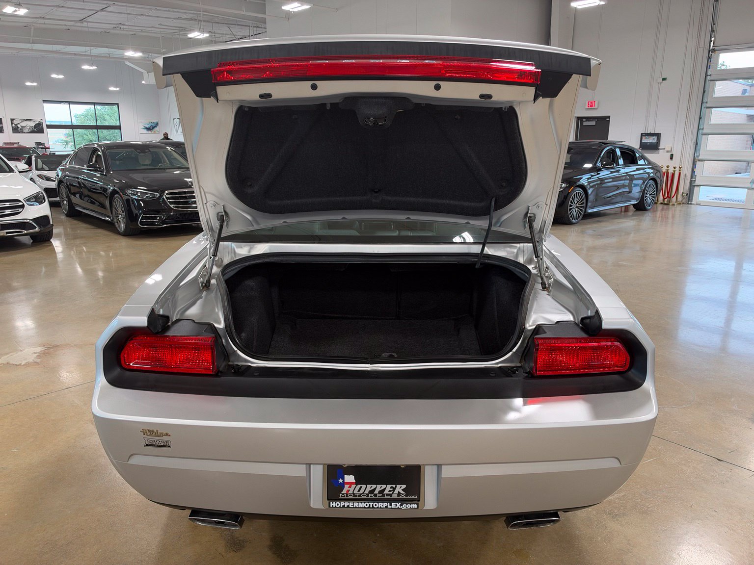 Used 2010 Dodge Challenger R/T RWD image 35