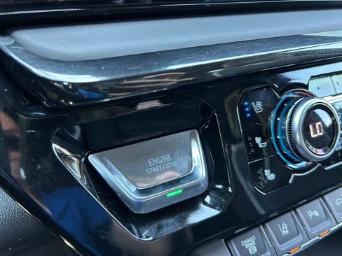 Used 2024 GMC Sierra 2500 AT4X w/ AT4X AEV Edition AWD/4WD image 40