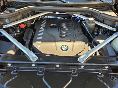 Certified 2023 BMW X5 sDrive40i image 11
