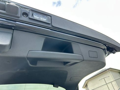 Used 2024 Volkswagen ID.4 2WD image 55