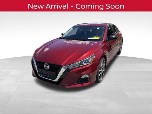 Certified 2021 Nissan Altima 2.5 SR w/ SR Premium Package FWD image 2