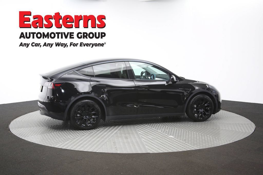 Used 2021 Tesla Model Y Long Range AWD/4WD image 38