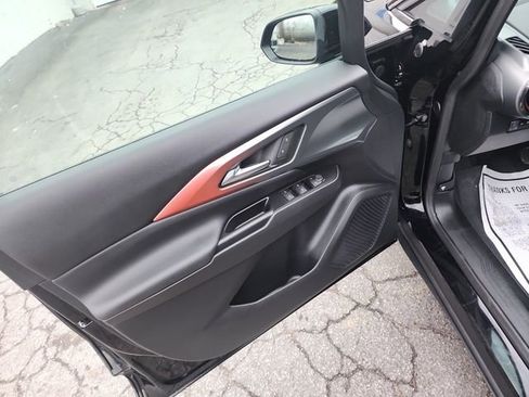 Used 2024 Chevrolet Equinox EV RS AWD/4WD image 18