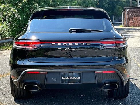 Certified 2023 Porsche Macan AWD/4WD image 9