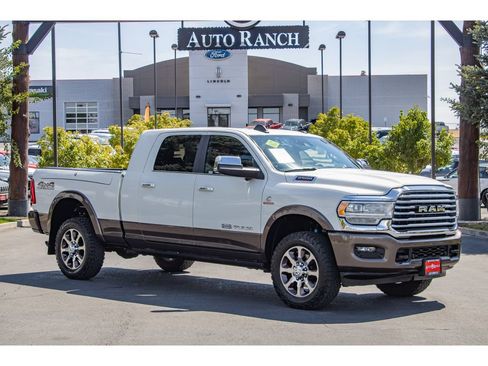 Used 2019 RAM 2500 Limited AWD/4WD image 2