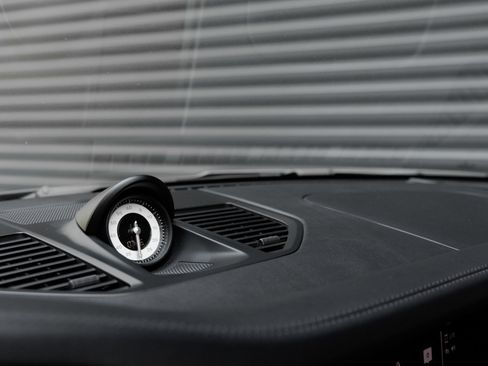 Certified 2023 Porsche 911 Carrera GTS RWD image 20