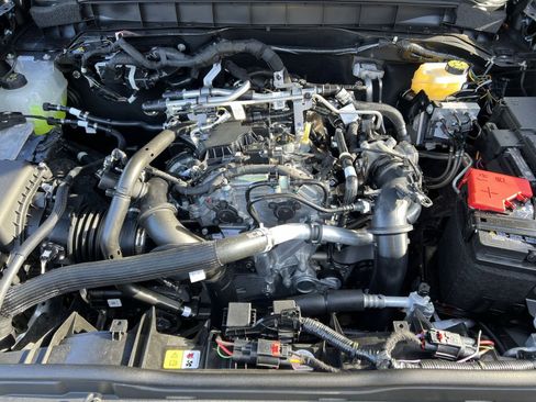 New 2025 Ford Bronco Big Bend image 27