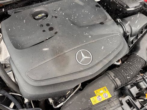 Used 2019 Mercedes-Benz GLA 250 image 32