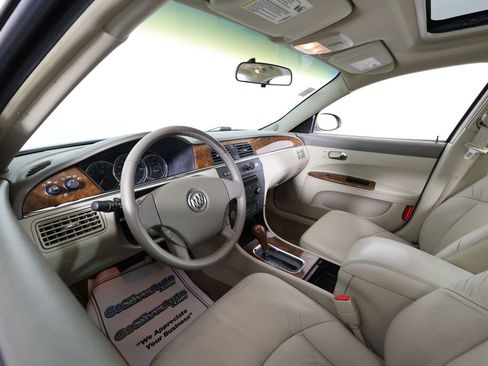 Used 2005 Buick LaCrosse CXL image 10