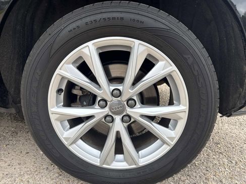 Used 2021 Audi Q3 2.0T Premium w/ Convenience Package image 29