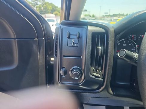 Used 2015 Chevrolet Silverado 1500 W/T w/ Trailering Package AWD/4WD image 16