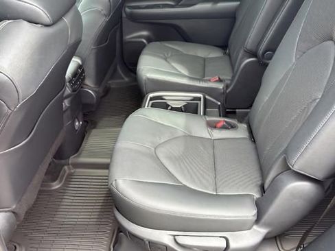 Used 2026 Toyota Grand Highlander AWD image 26