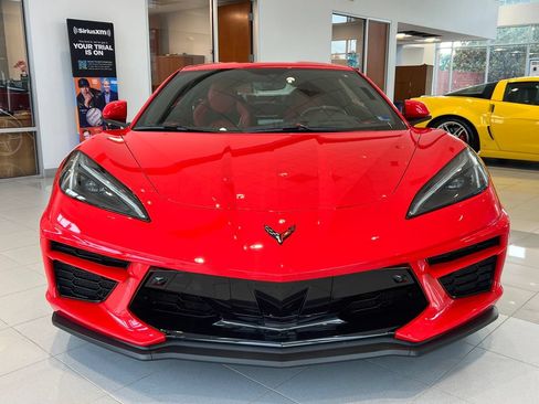 Used 2022 Chevrolet Corvette Stingray Preferred Cpe w/ Z51 Performance Package RWD image 26