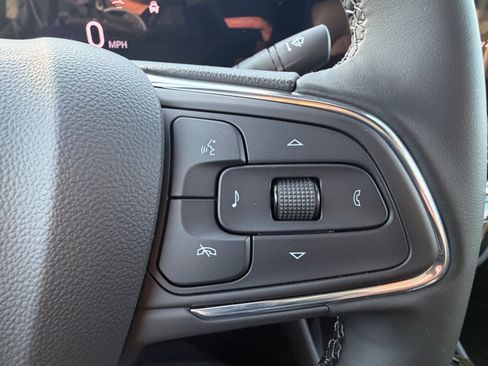 New 2026 Buick Envista Sport Touring w/ Convenience I Package FWD image 22