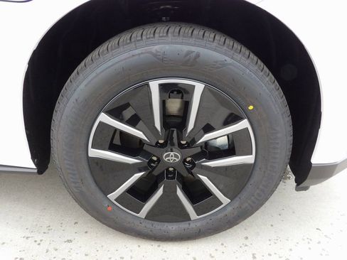 New 2026 Toyota bZ image 7