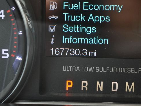 Used 2016 Ford F350 Lariat w/ Lariat Interior Package AWD/4WD image 18