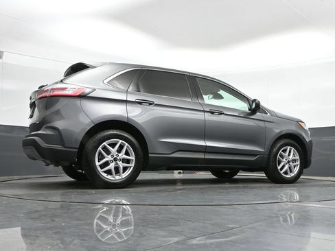 Used 2024 Ford Edge SEL AWD/4WD image 38