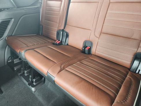 Used 2023 GMC Yukon Denali Ultimate AWD/4WD image 33