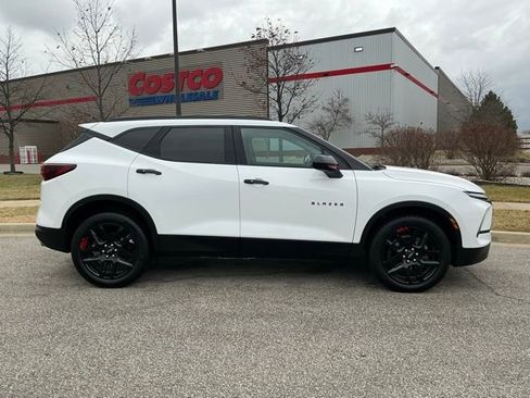 Used 2024 Chevrolet Blazer LT w/ Redline Edition image 8